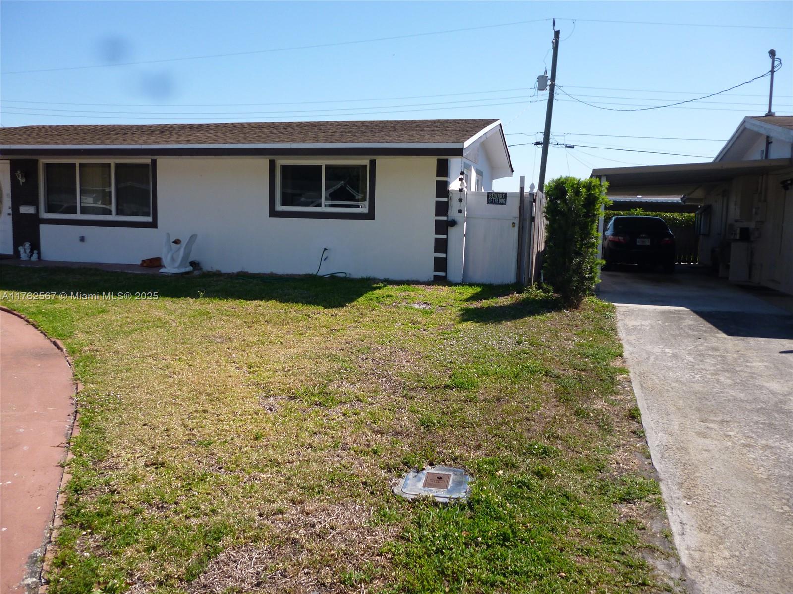 1201 Nw 79th Way, Pembroke Pines, Miami-Dade County, Florida - 3 Bedrooms  
2 Bathrooms - 