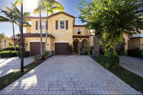 11224 NW 87th St Doral FL 33178