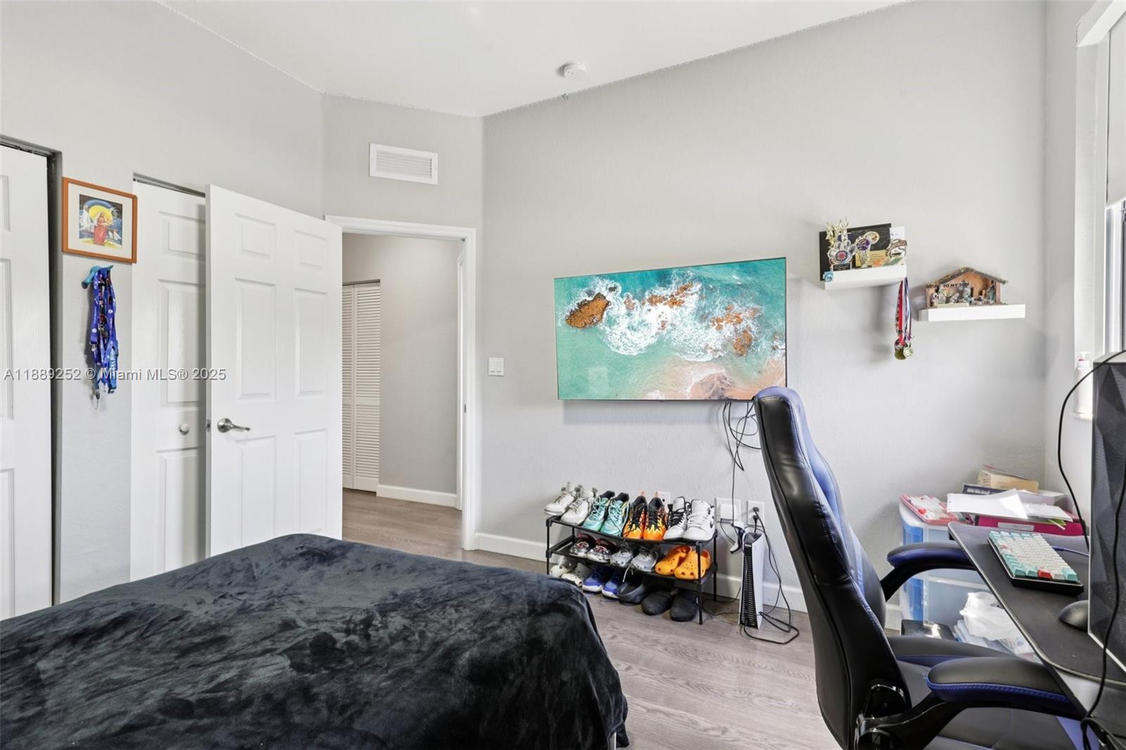 CENTURY TOWNHOMES AT BIRD - Residential