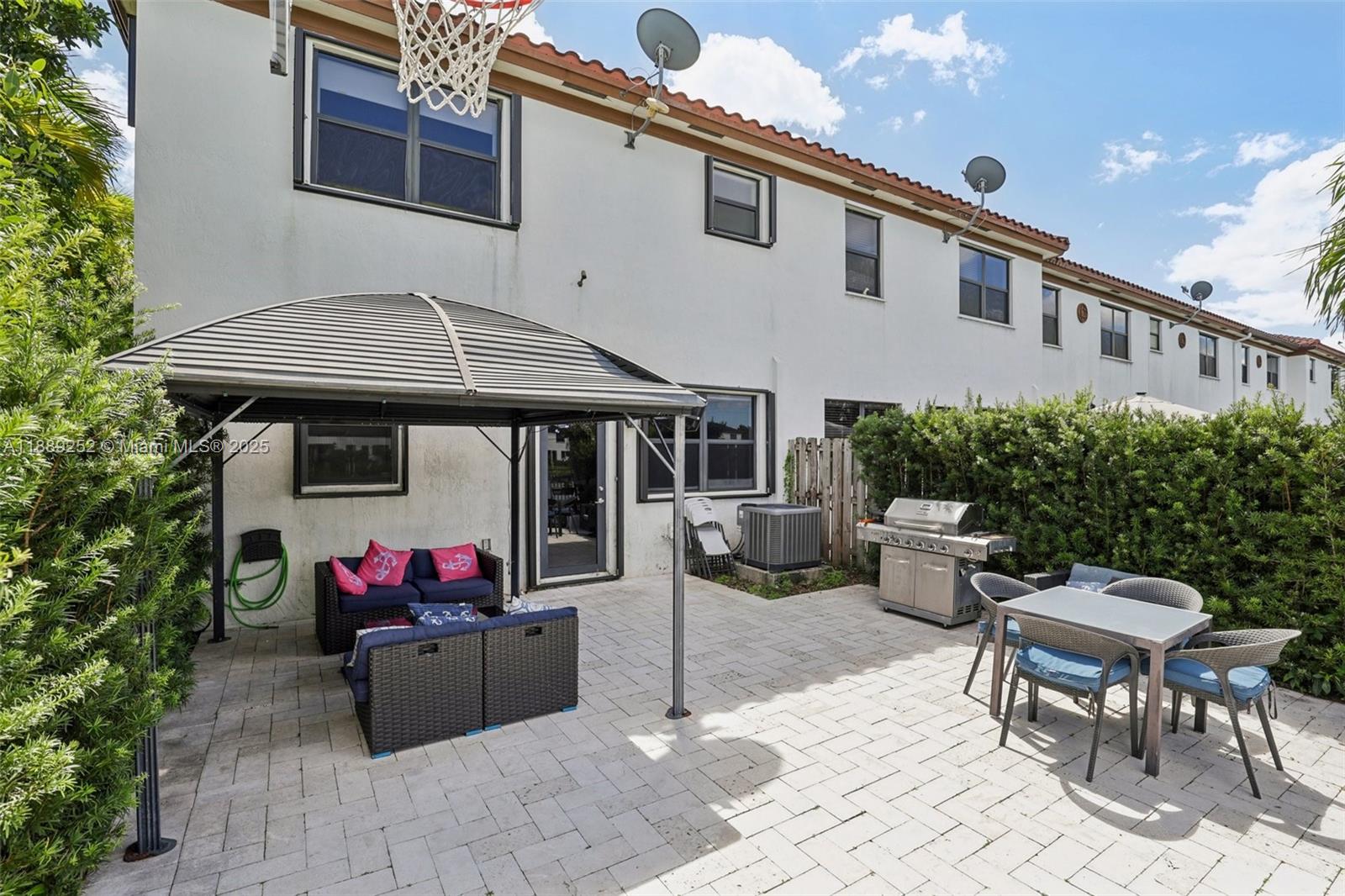 CENTURY TOWNHOMES AT BIRD - Residential