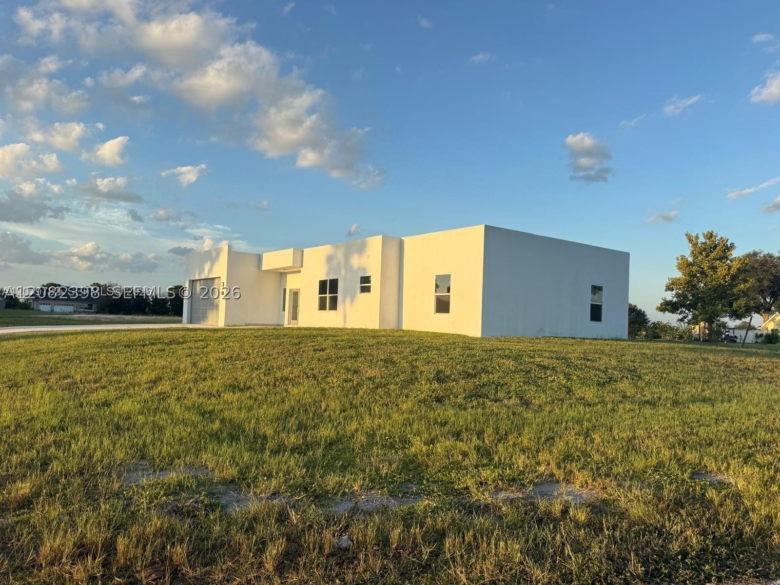 401 Lexington Drive