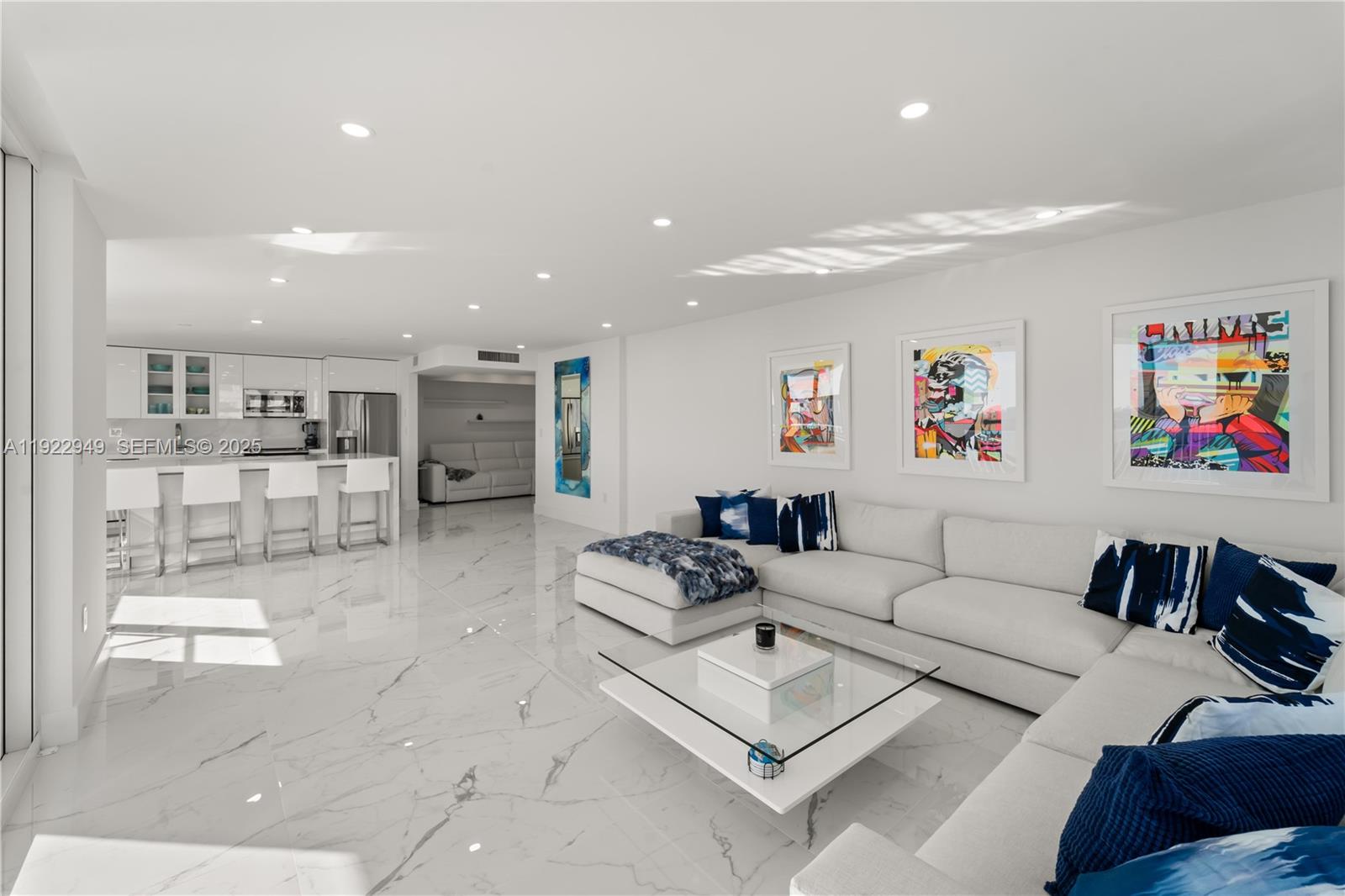 ADMIRALS PORT CONDO WEST - Residential