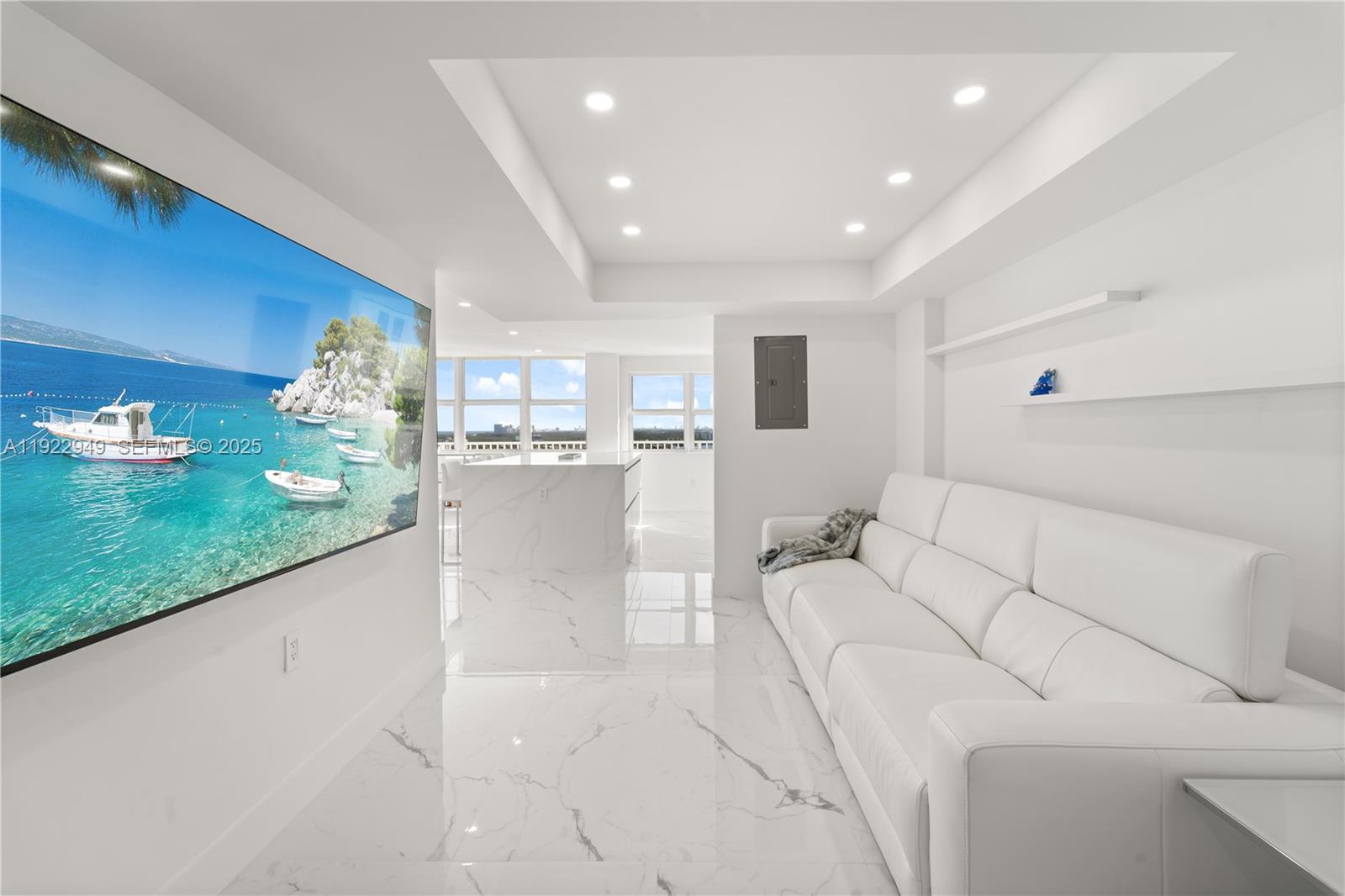 ADMIRALS PORT CONDO WEST - Residential