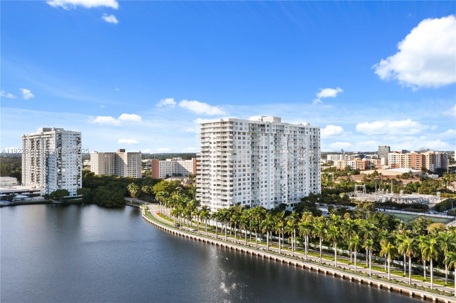 ADMIRALS PORT CONDO WEST - Residential