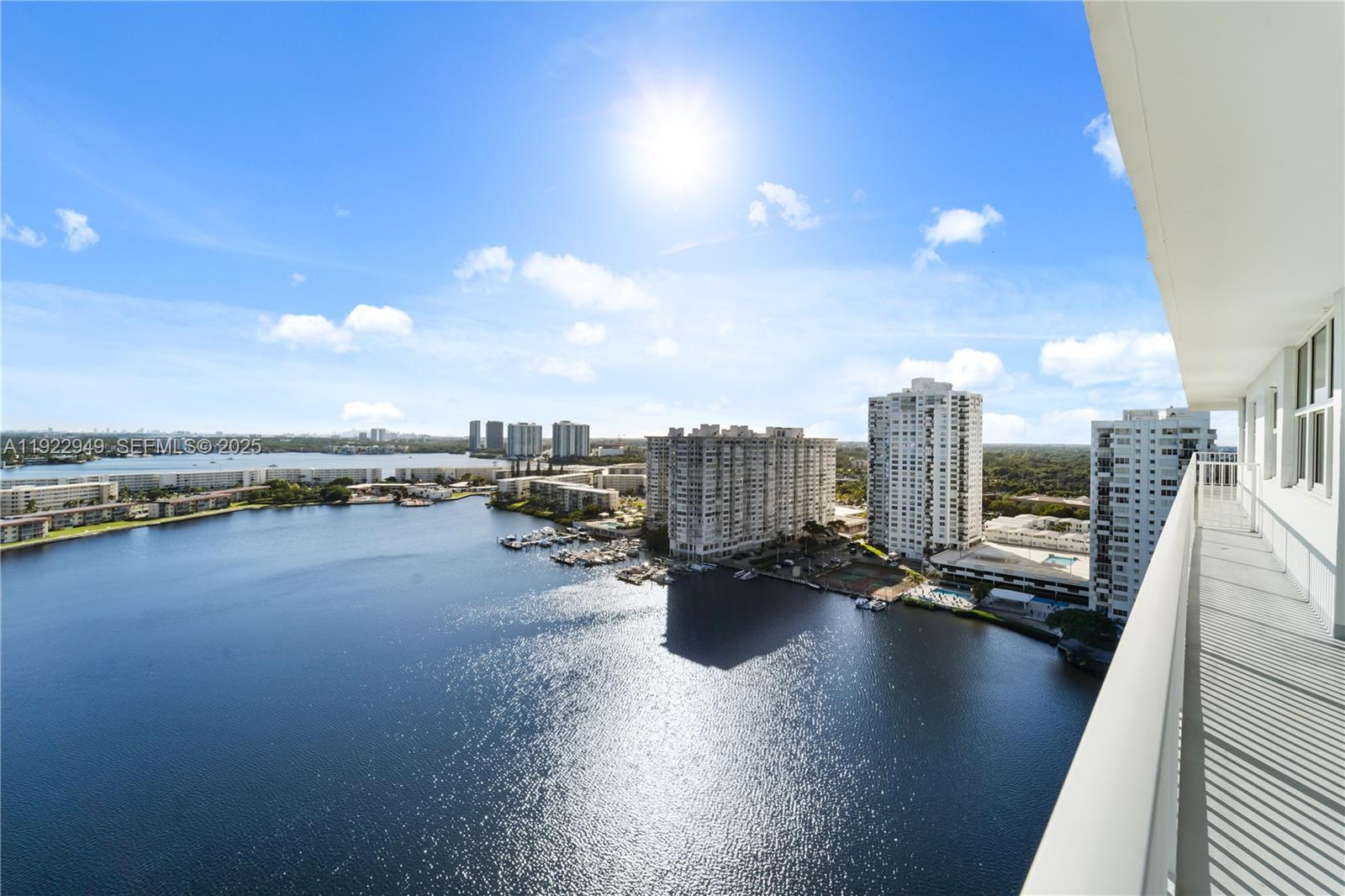 ADMIRALS PORT CONDO WEST - Residential