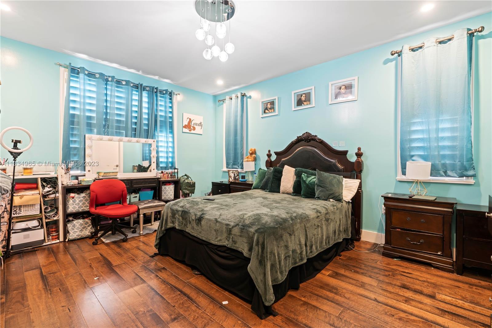 MIELE-SIMONSON ESTATES - Residential