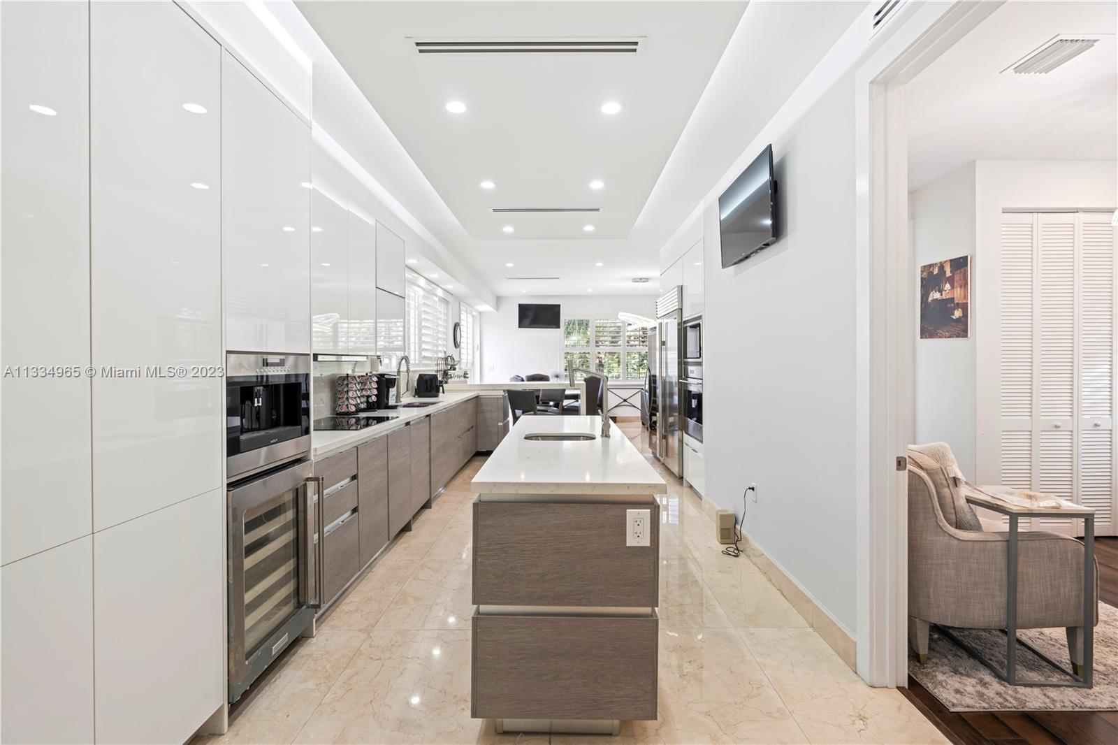 MIELE-SIMONSON ESTATES - Residential