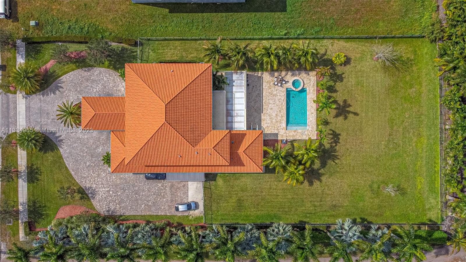 MIELE-SIMONSON ESTATES - Residential