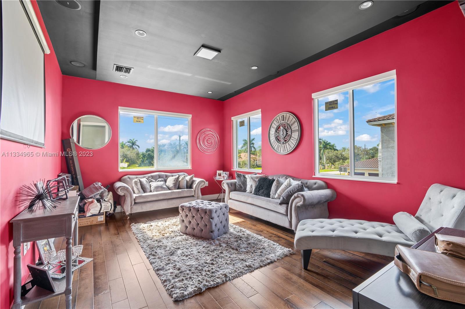 MIELE-SIMONSON ESTATES - Residential