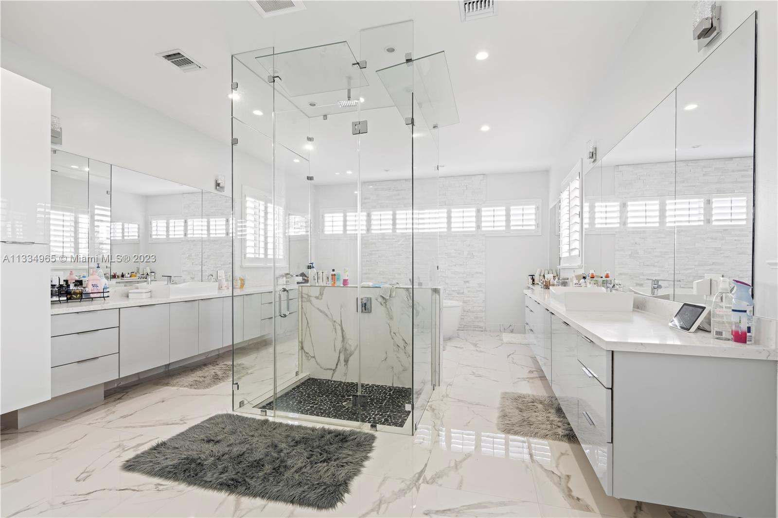 MIELE-SIMONSON ESTATES - Residential