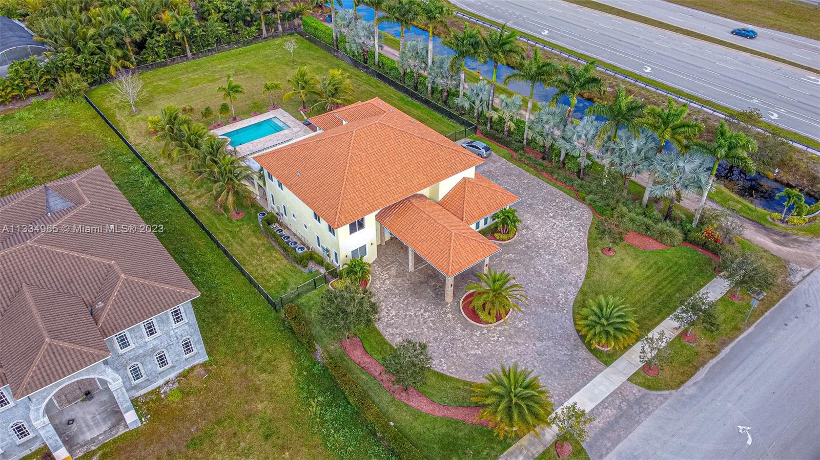 MIELE-SIMONSON ESTATES - Residential