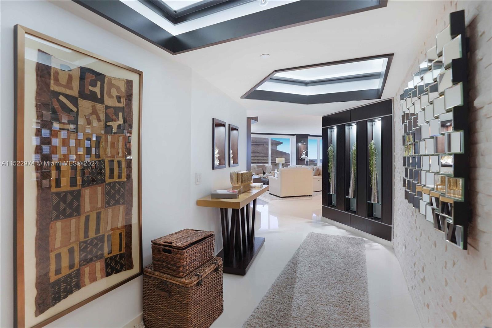 GREEN DIAMOND CONDO - Residential