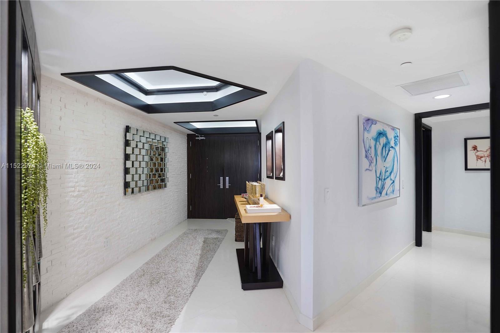 GREEN DIAMOND CONDO - Residential