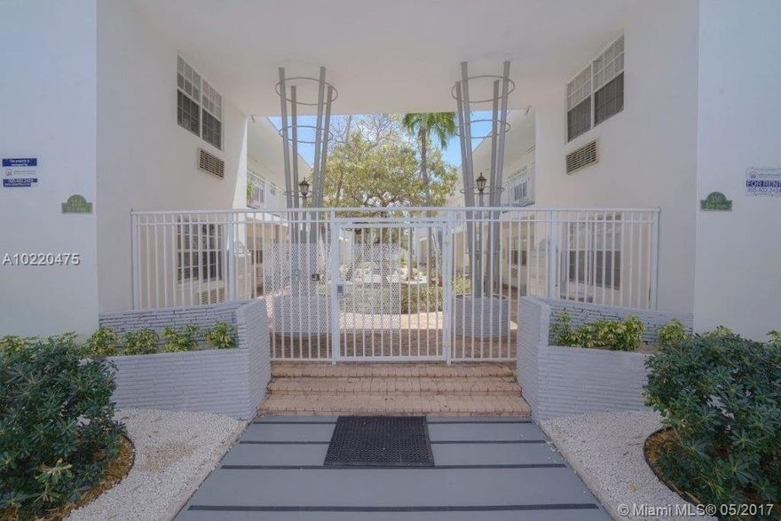 Bulk condo sale – 22 out of 24 units! This well located property in the North Shore neighborhood is just steps from the beach, a 36 acre park, and the luxury development – 87 Park. Building features gated entrance, beautiful courtyard setting, onsite laundry and adjacent to Municipal parking lot. Bulk sale includes  6 2BD/2BA, 8 1BD/1BA & 8 studios. Each spacious unit features wood or tile flooring, formal dining area and huge living space. Great opportunity for investors!