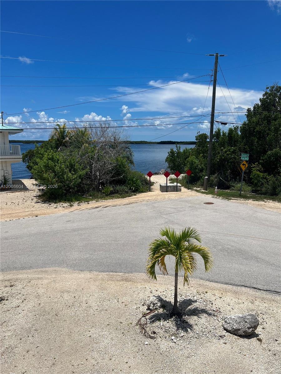 ANGLERS PARK SHORES - Residential