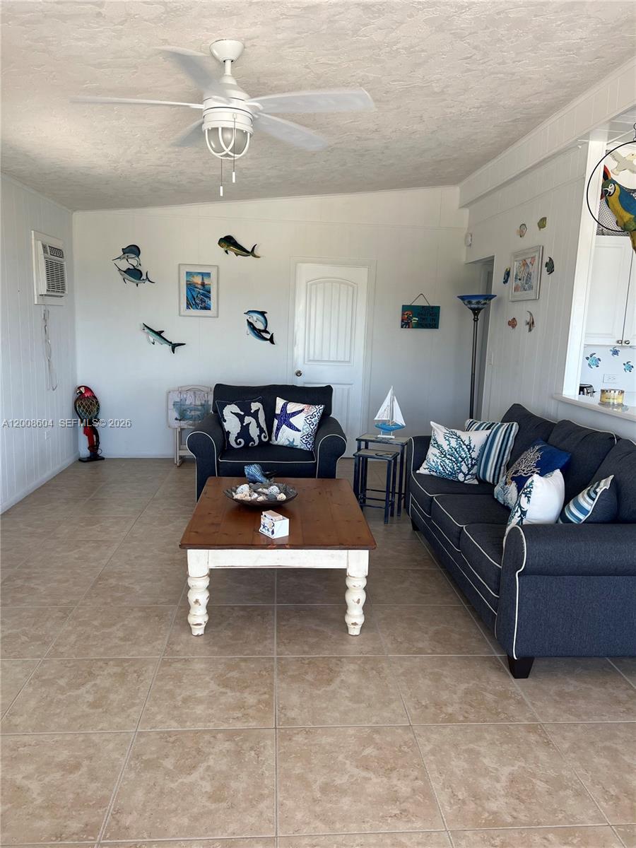 ANGLERS PARK SHORES - Residential