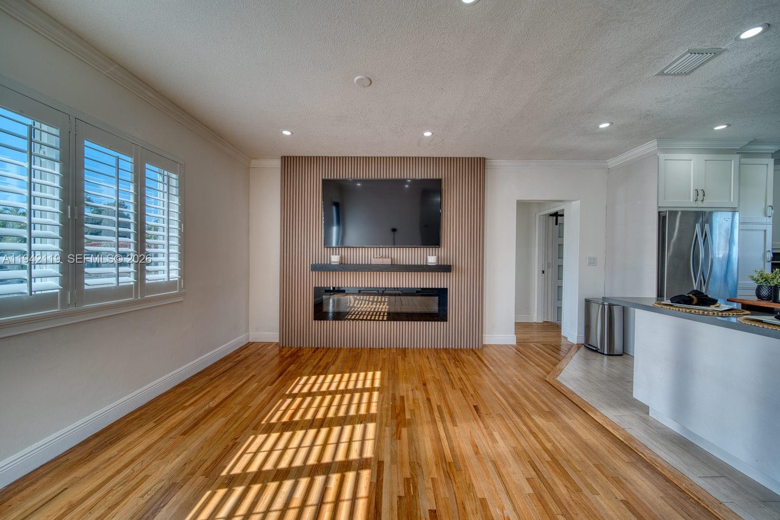 9315 SW 44th St 9315