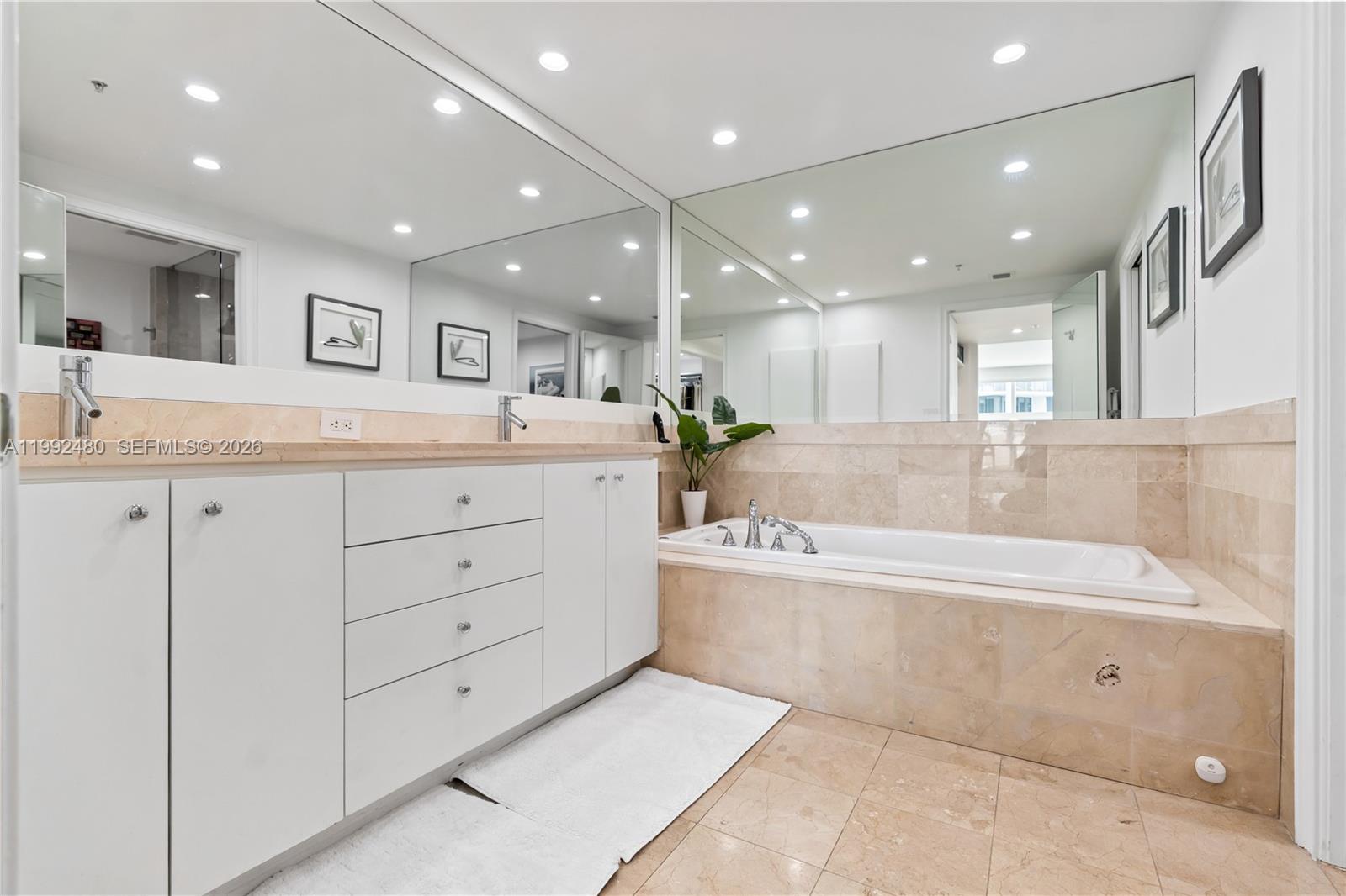 Ritz Carlton - Residential Lease