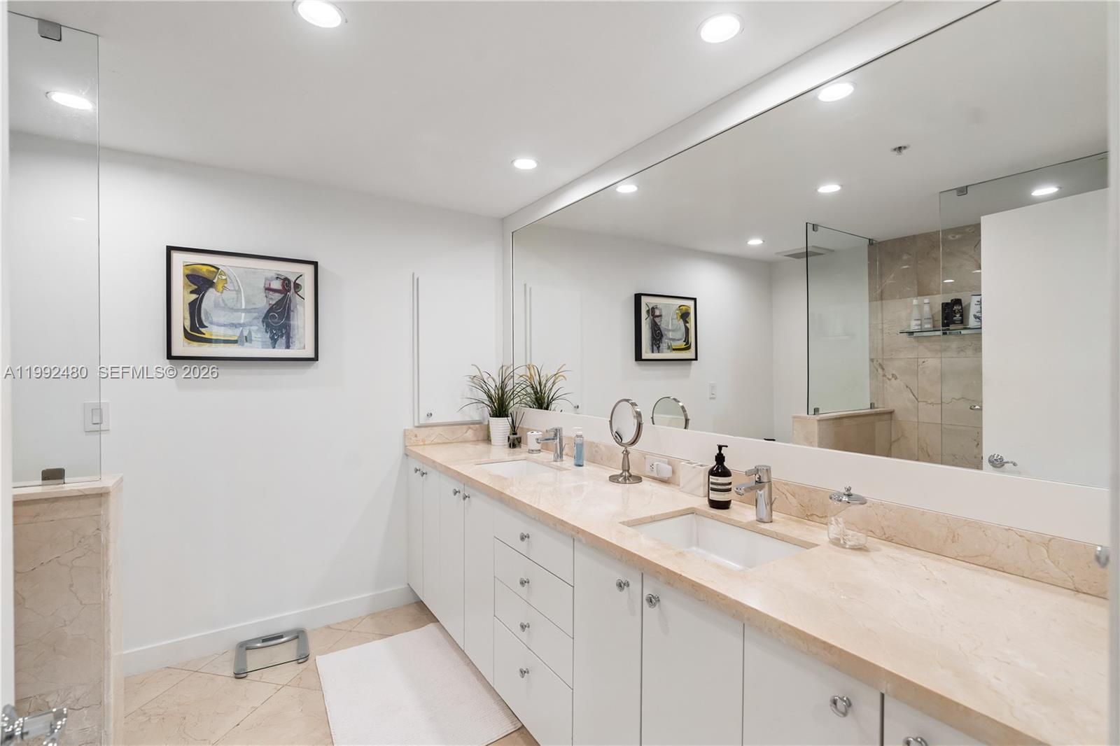 Ritz Carlton - Residential Lease