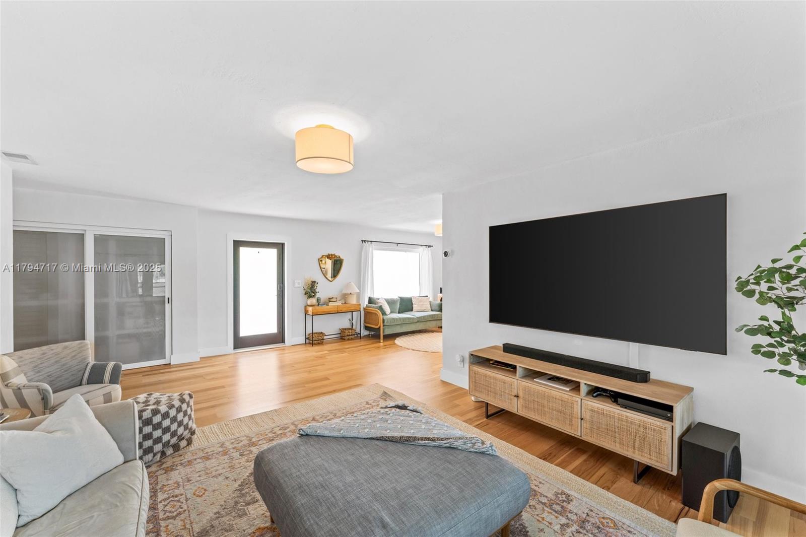 SECTION TWENTY BEL AIRE - Residential