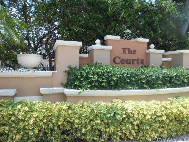 THE COURTS AT DORAL ISLES - Residential Lease