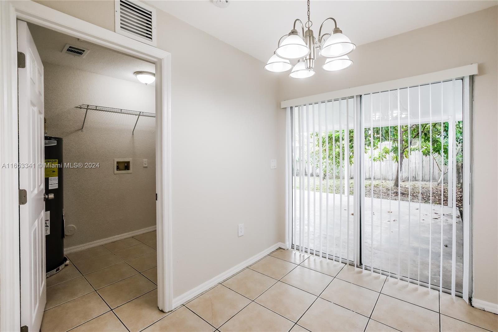 CEDAR CREEK 2ND ADDN - Residential