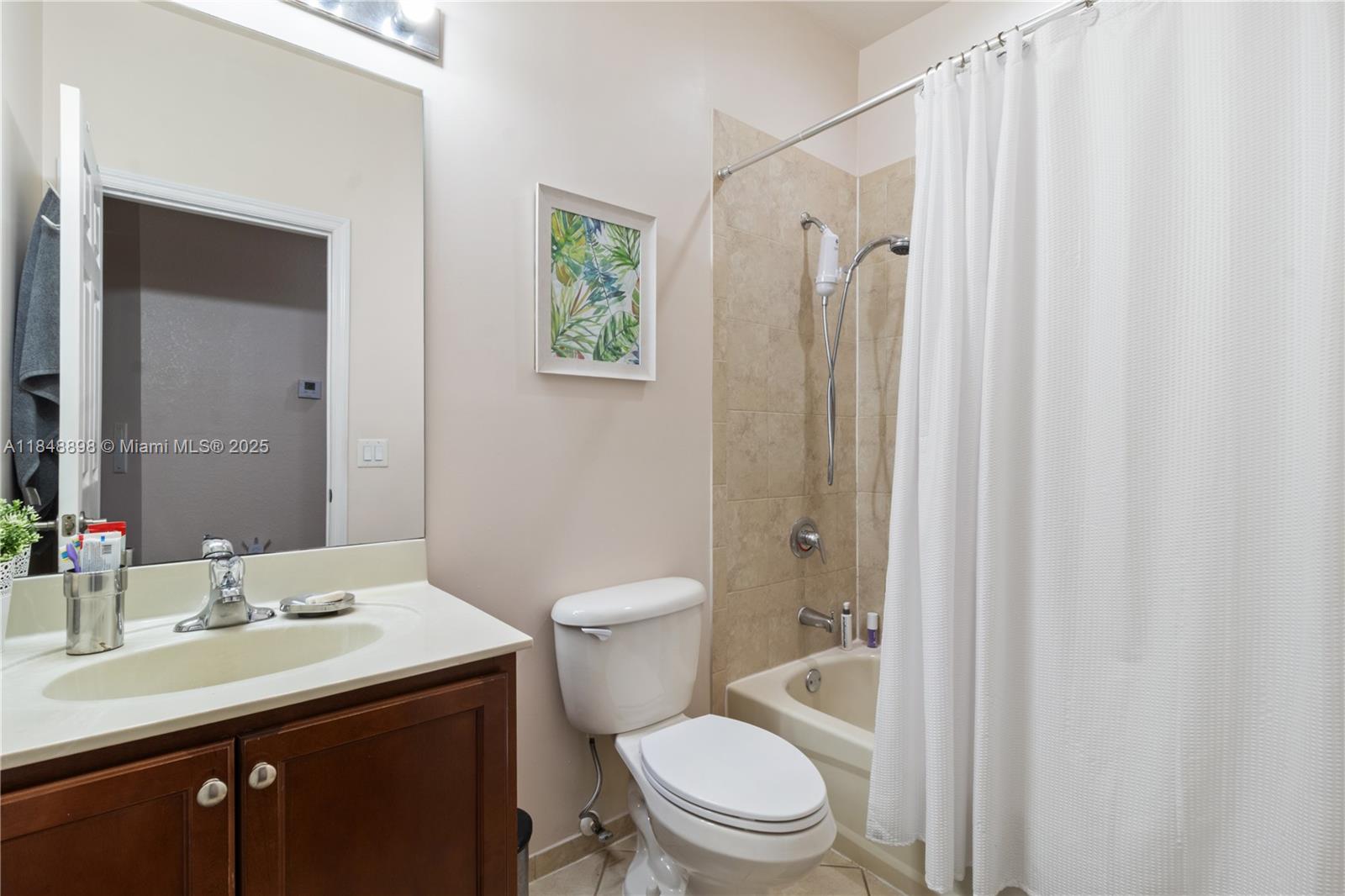 ST MORTIZ AT DORAL CONDO - Residential