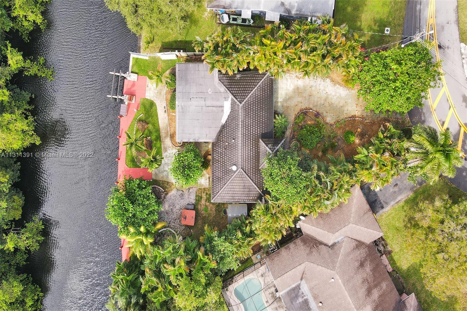 DAVIS ISLES SEC 4 - Residential