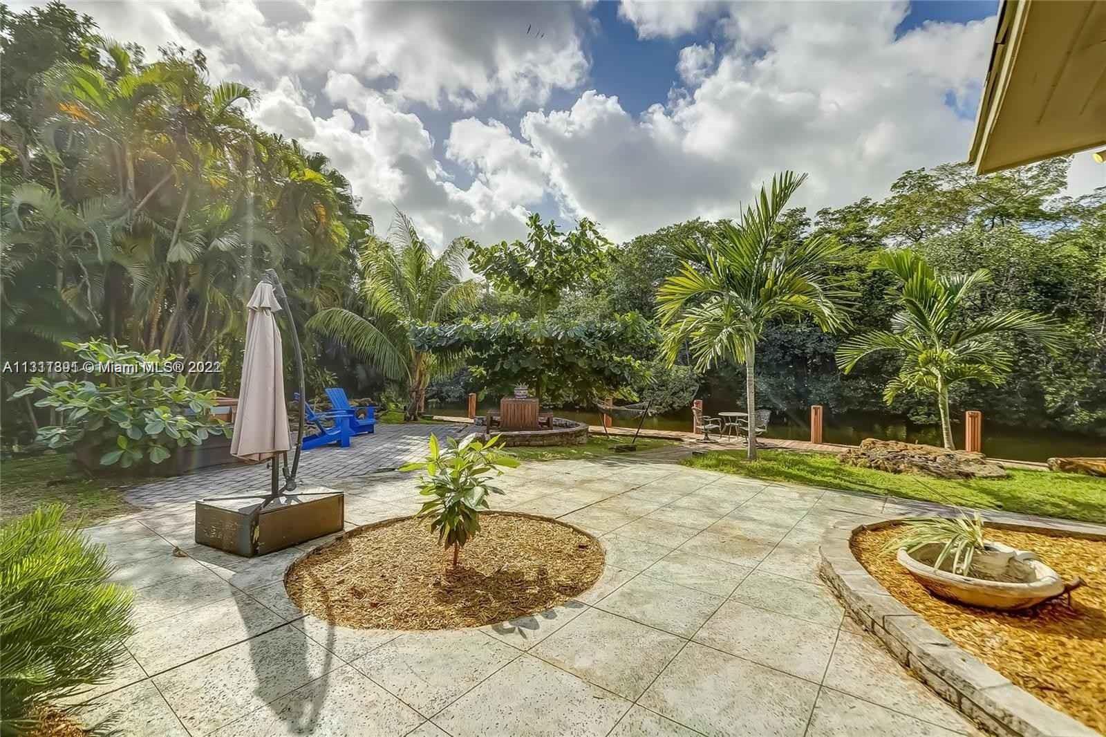 DAVIS ISLES SEC 4 - Residential