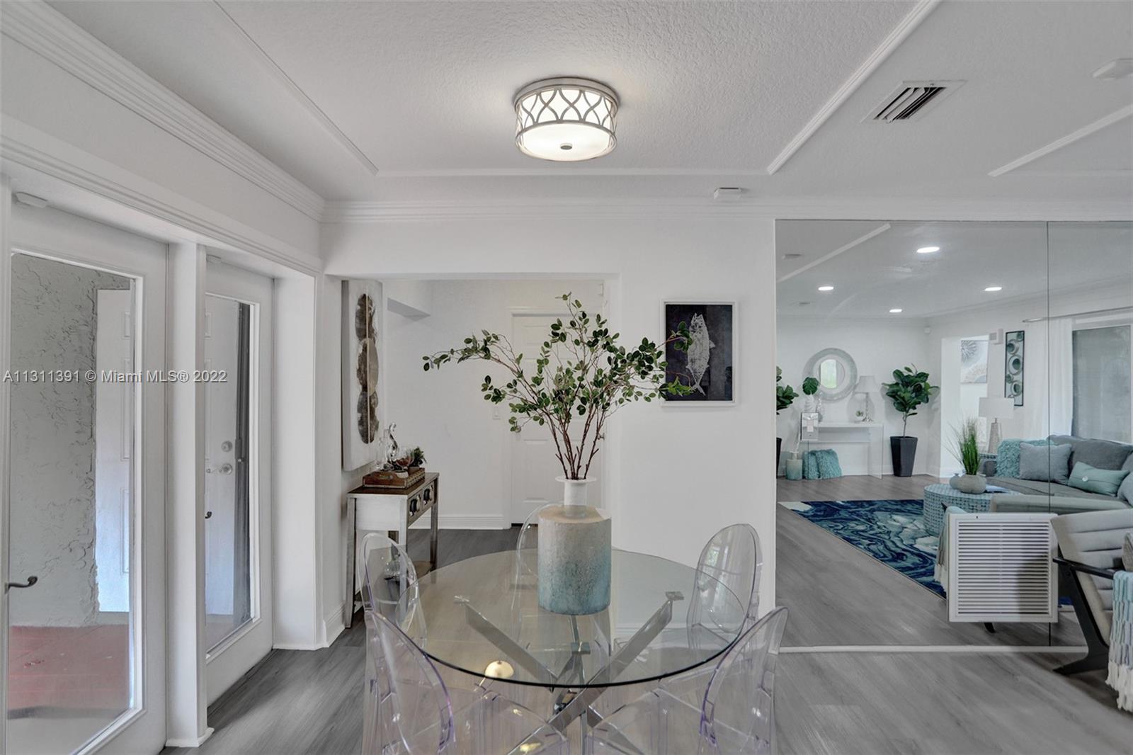 DAVIS ISLES SEC 4 - Residential