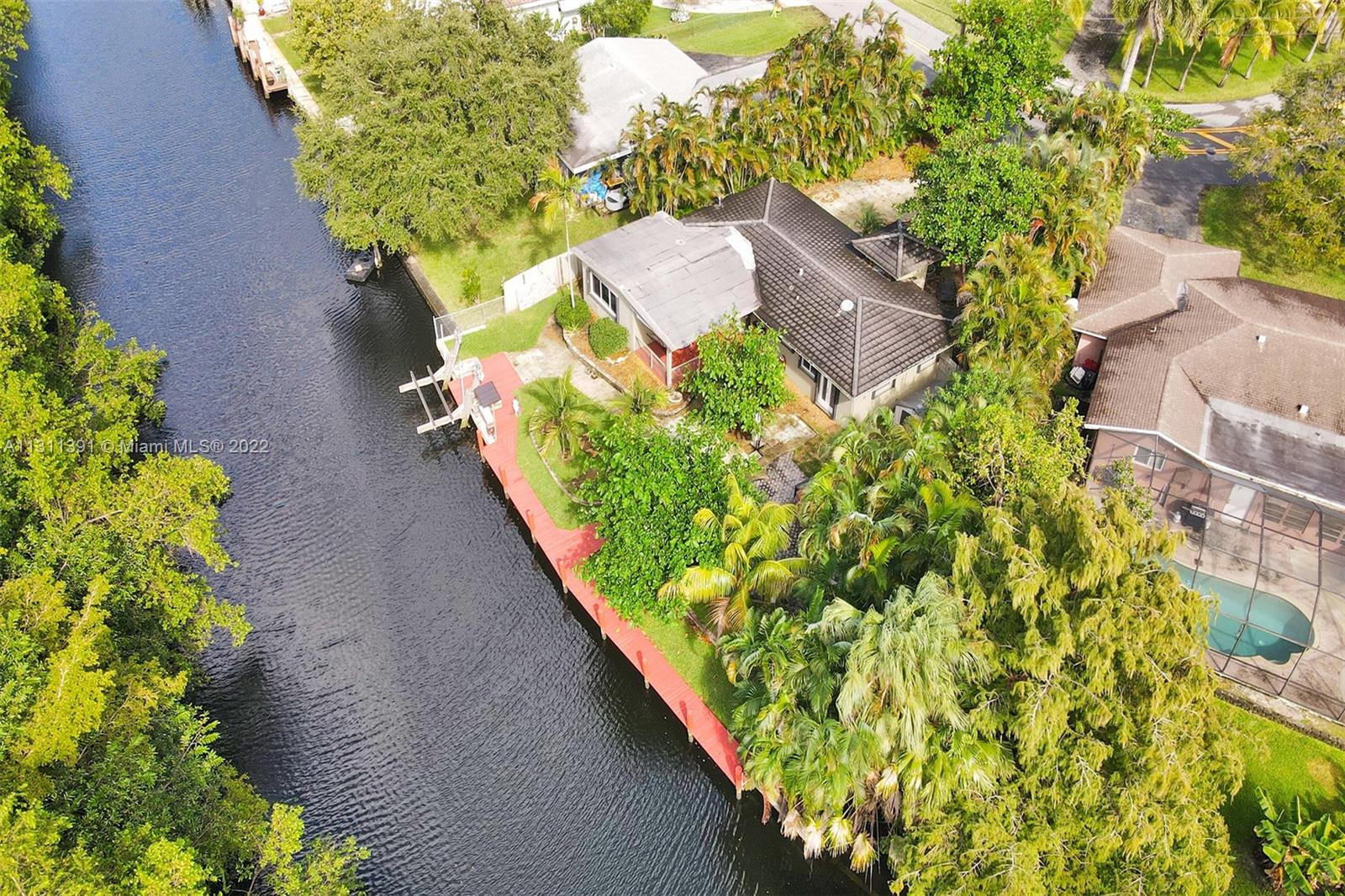 DAVIS ISLES SEC 4 - Residential