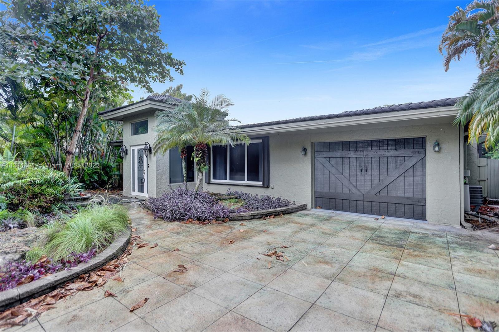 DAVIS ISLES SEC 4 - Residential