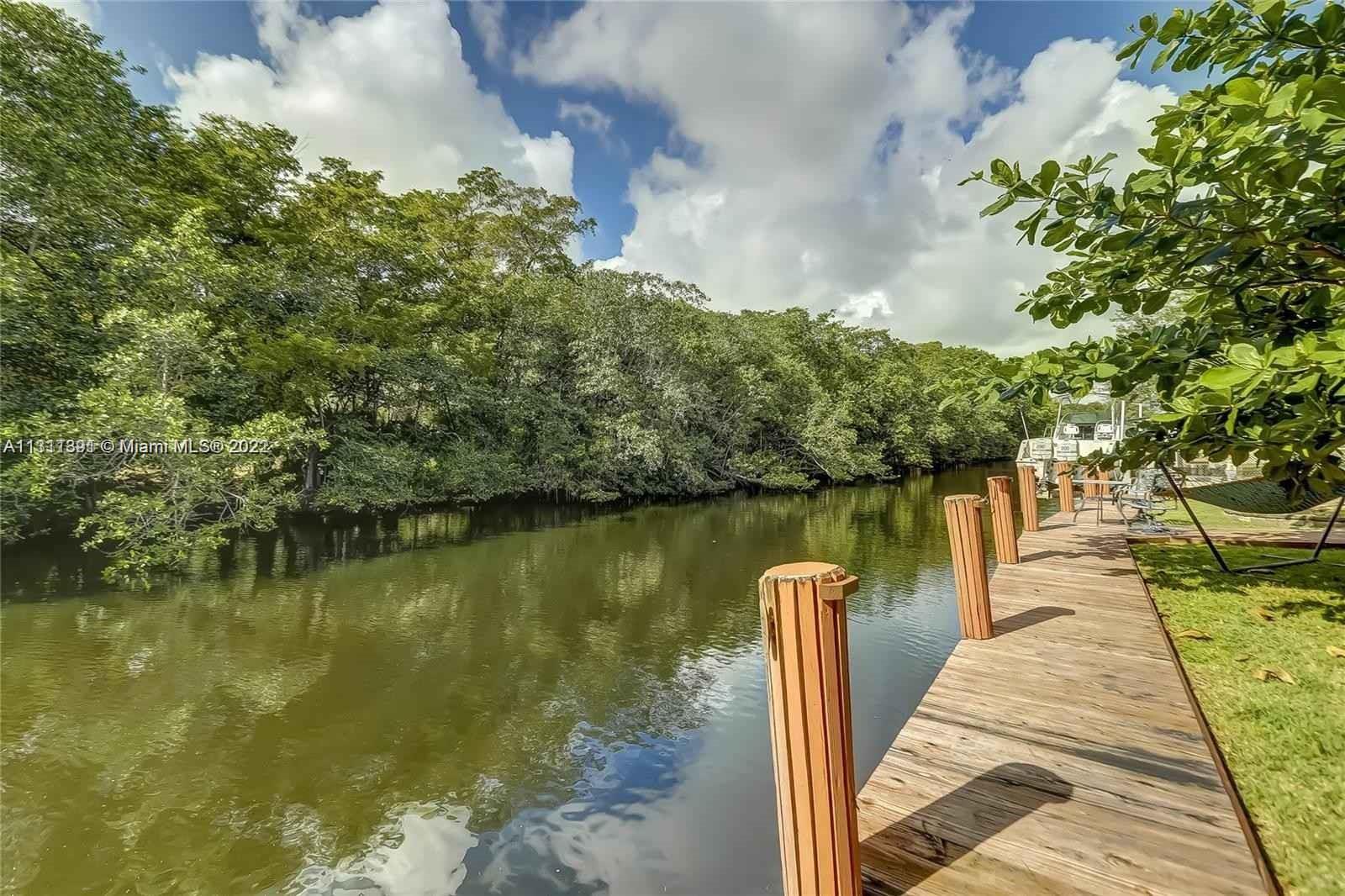 DAVIS ISLES SEC 4 - Residential