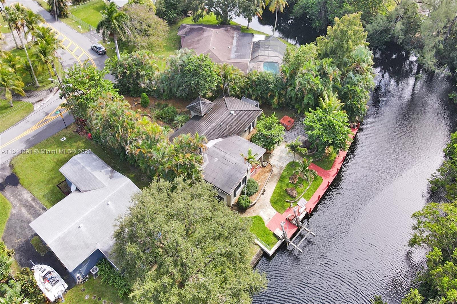 DAVIS ISLES SEC 4 - Residential