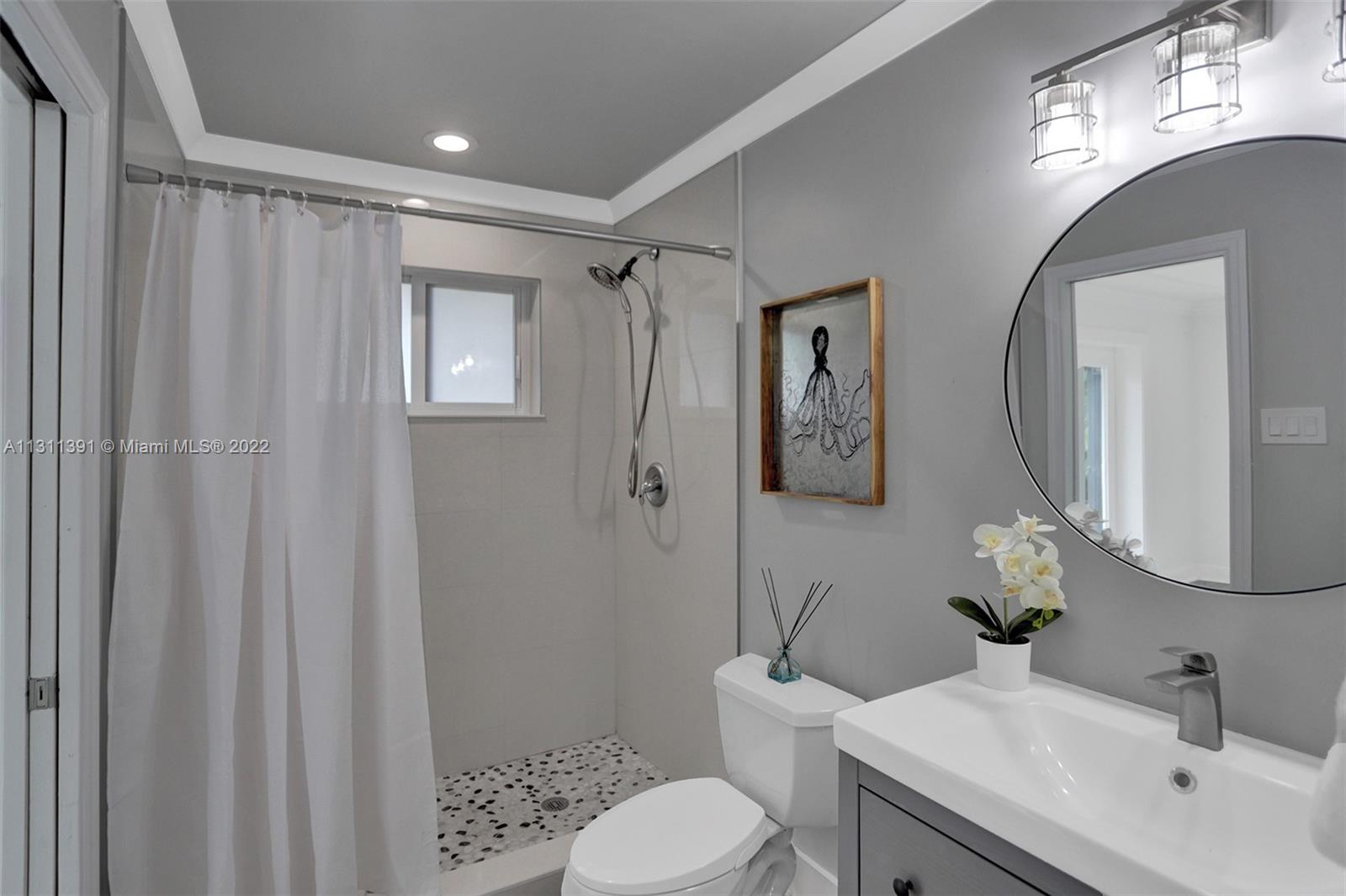 DAVIS ISLES SEC 4 - Residential