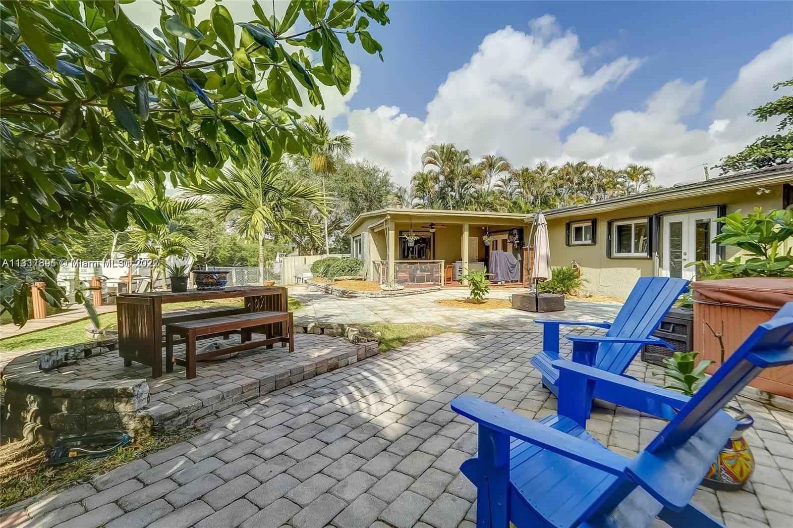 DAVIS ISLES SEC 4 - Residential