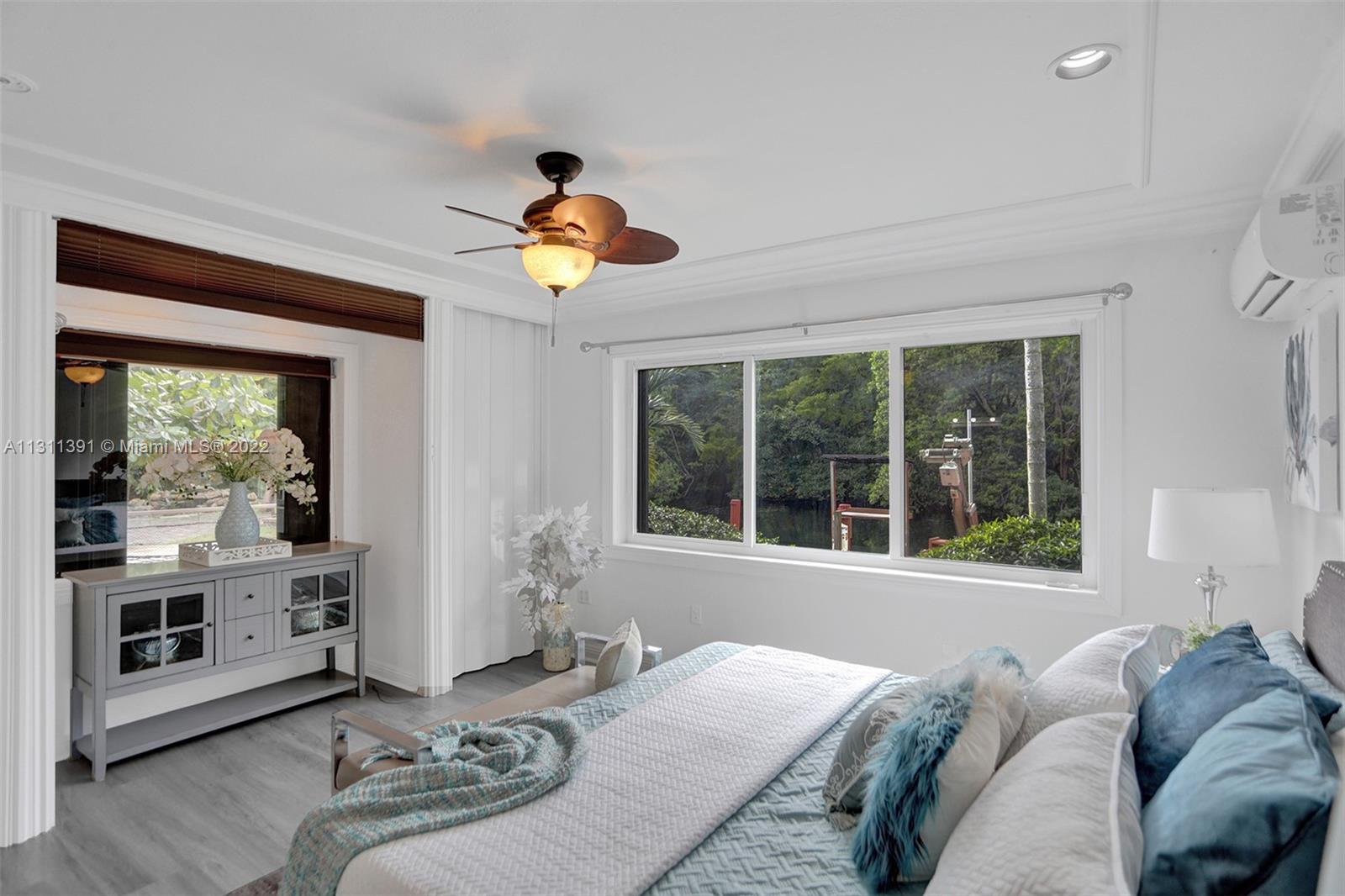 DAVIS ISLES SEC 4 - Residential