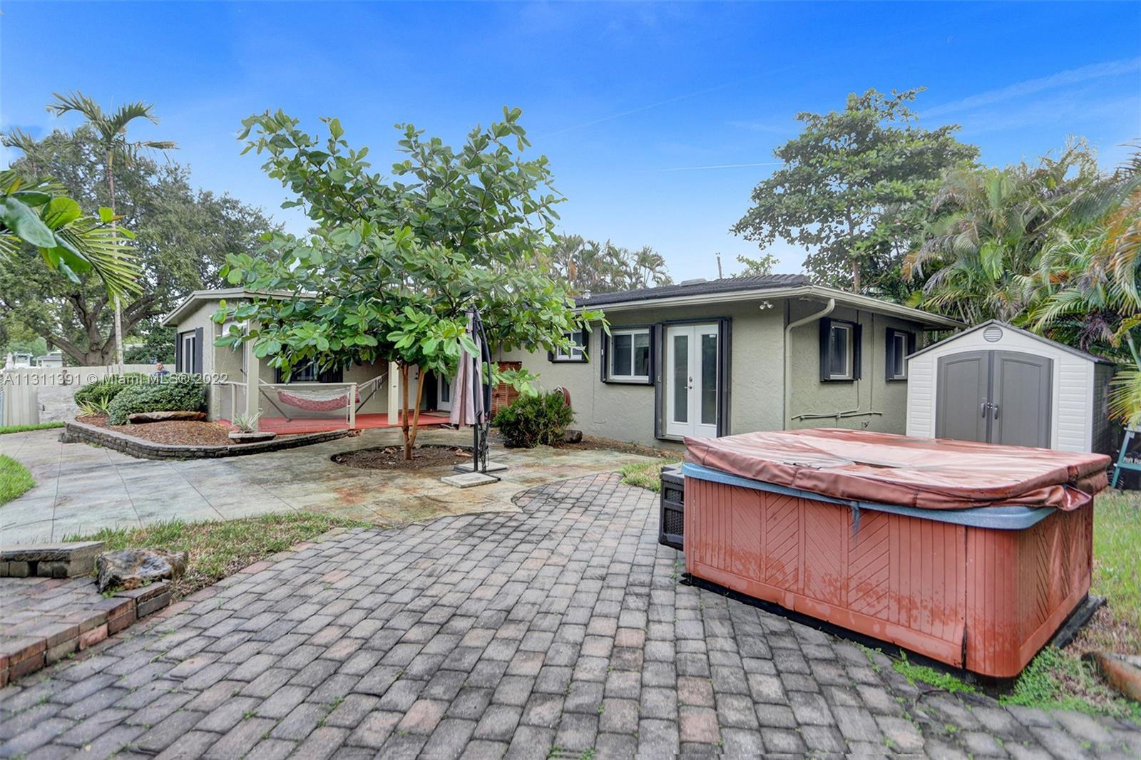 DAVIS ISLES SEC 4 - Residential