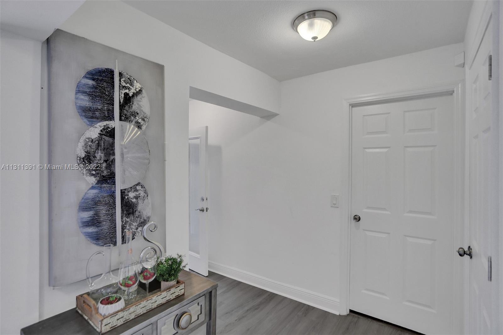 DAVIS ISLES SEC 4 - Residential