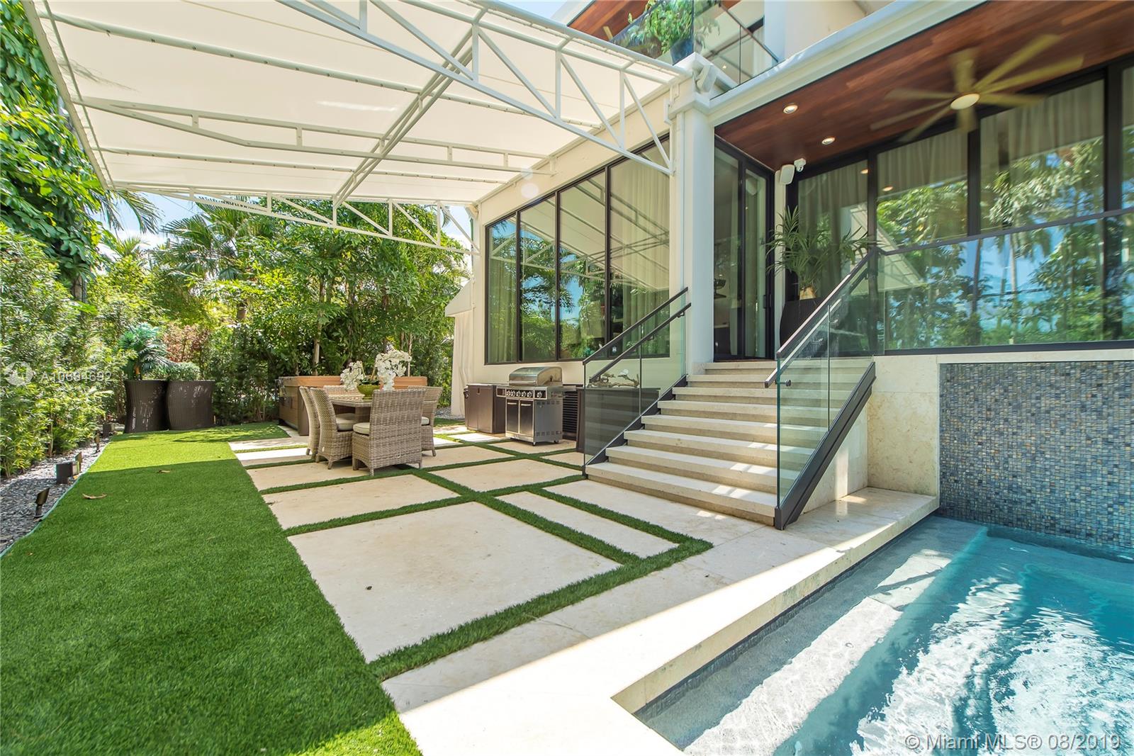 HIBISCUS ISLAND - Residential