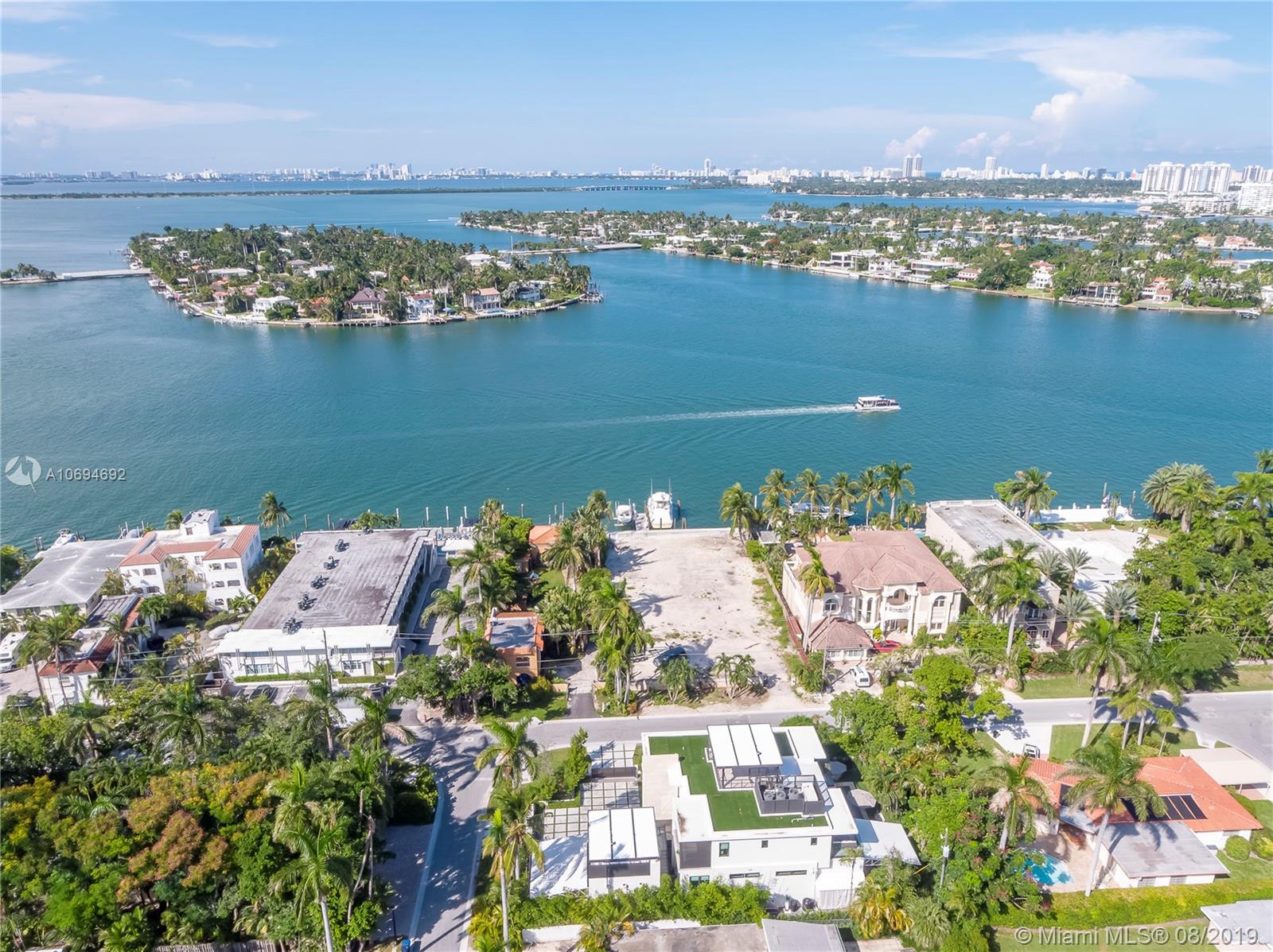 HIBISCUS ISLAND - Residential