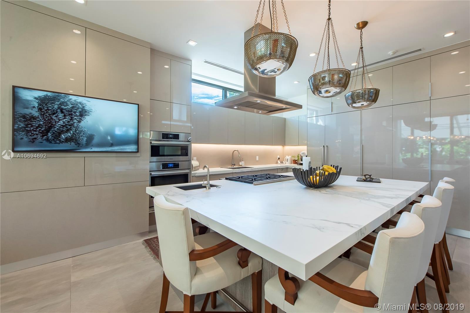 HIBISCUS ISLAND - Residential