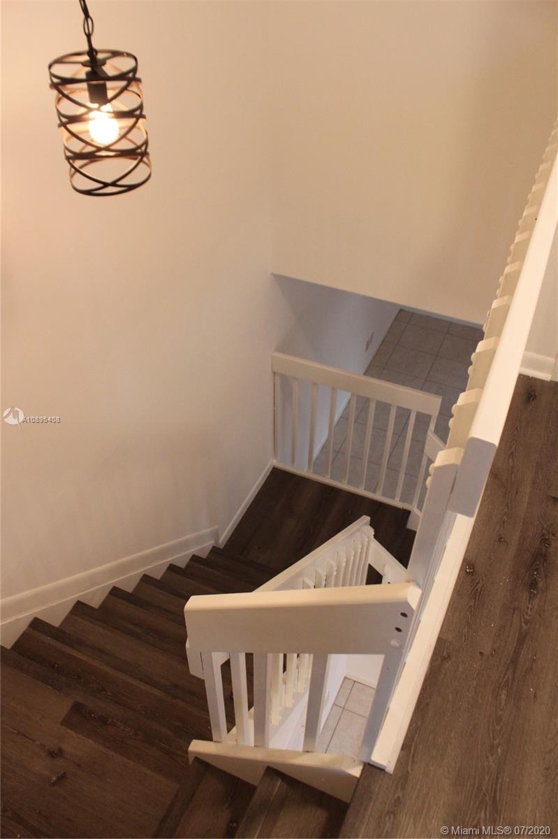 PEMBROKE POINTE SEC TWO - Residential Lease