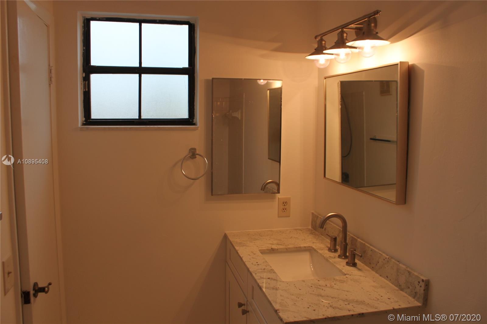 PEMBROKE POINTE SEC TWO - Residential Lease