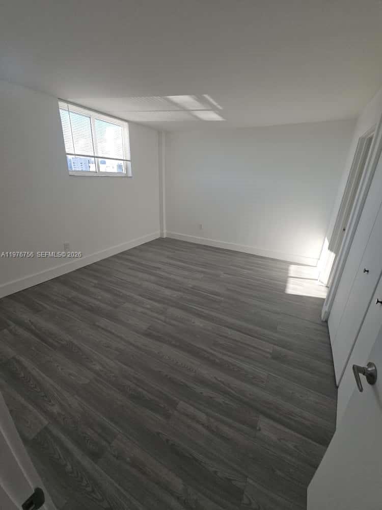 BISCAYNE BCH SUB - Residential Lease