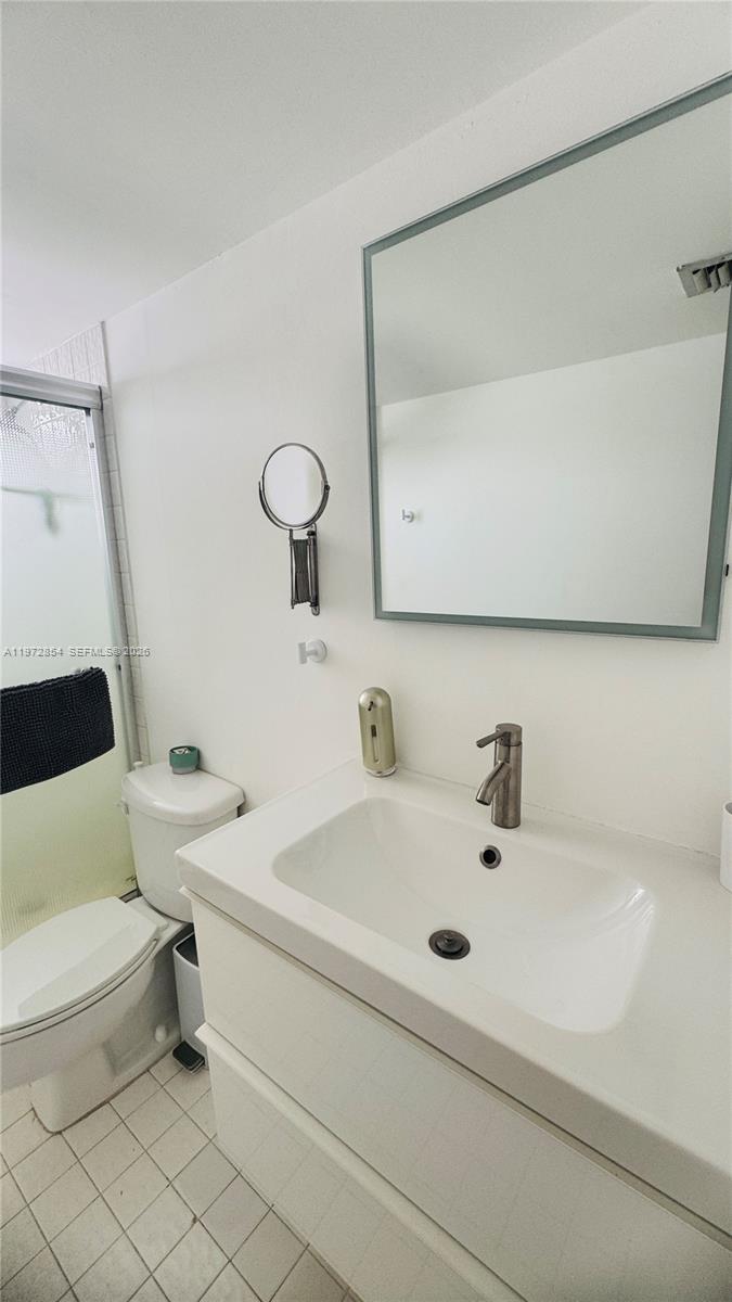 PARC PLAZA CONDO - Residential Lease