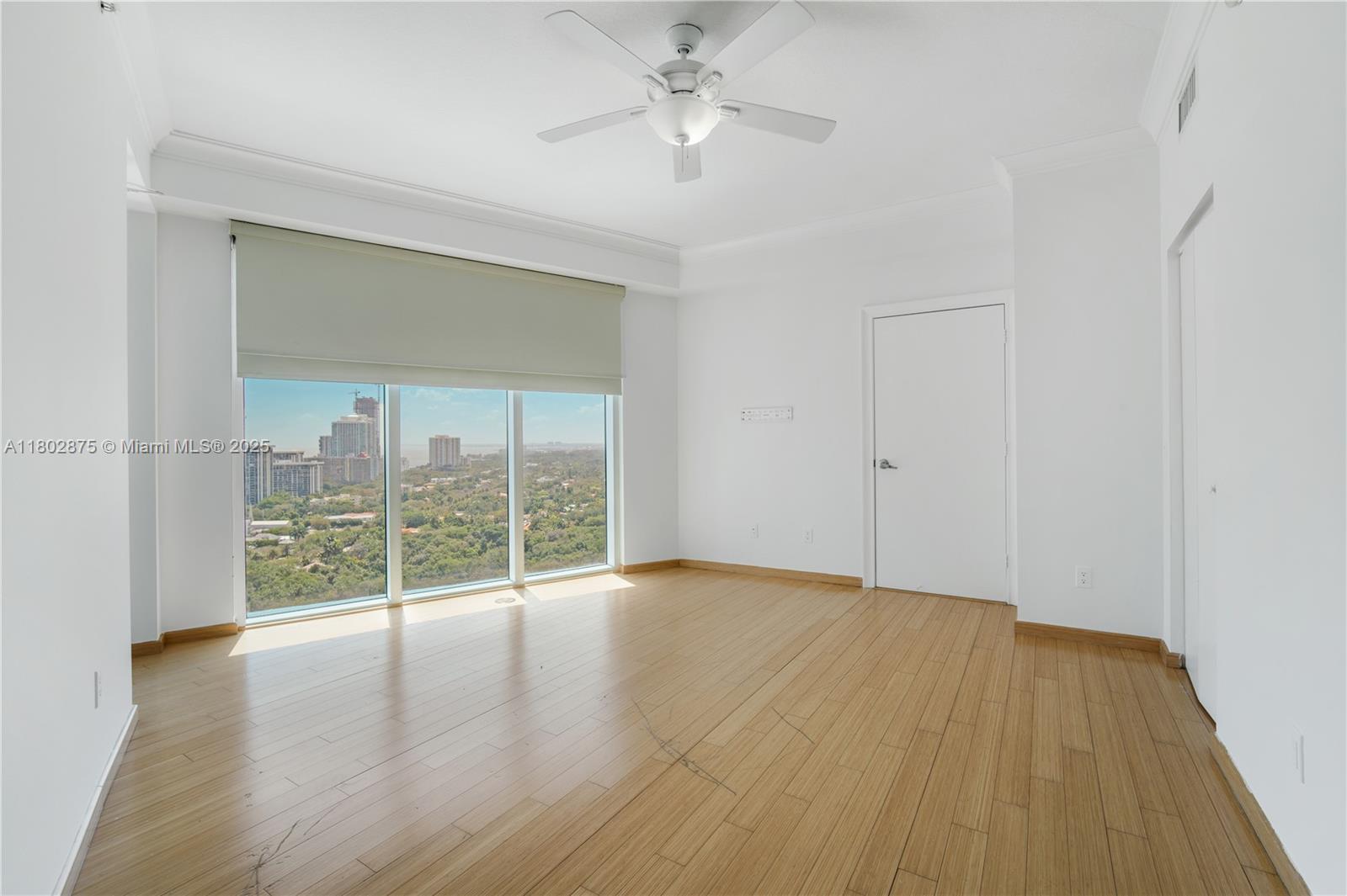 INFINITY AT BRICKELL COND - Residential