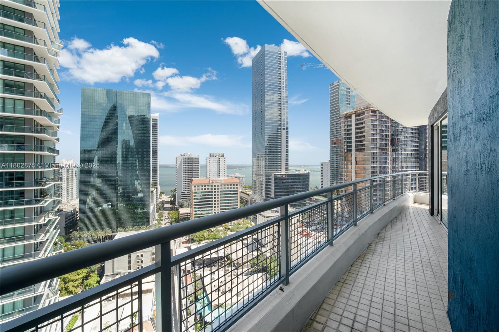 INFINITY AT BRICKELL COND - Residential