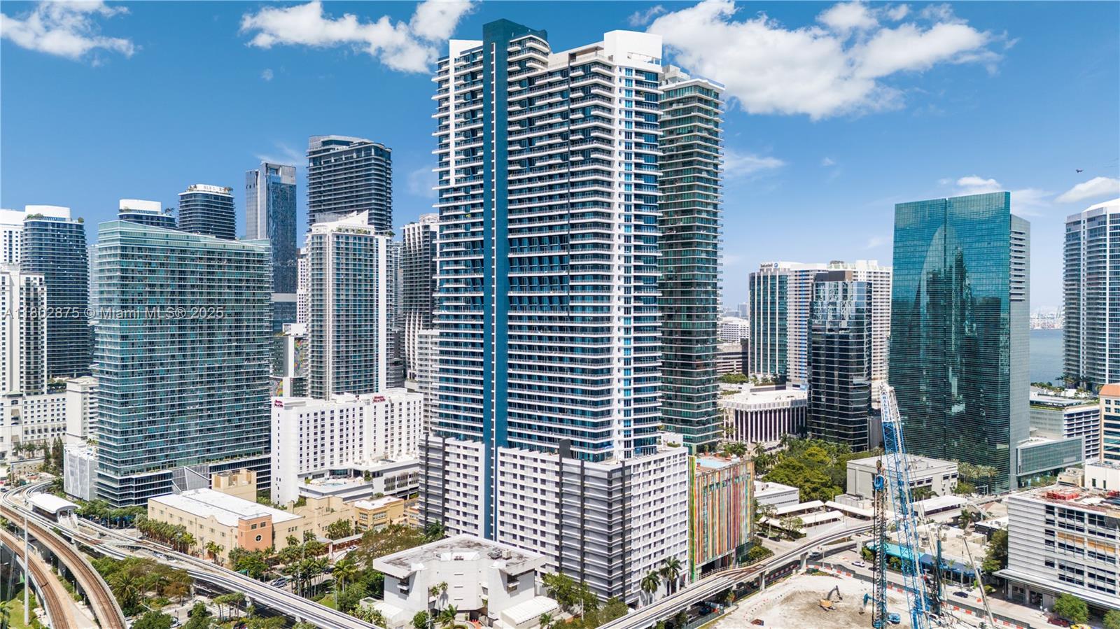 INFINITY AT BRICKELL COND - Residential