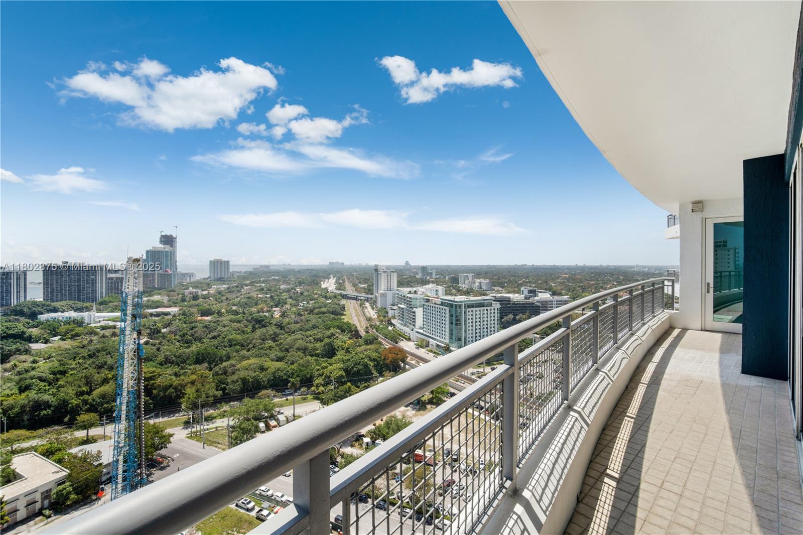 INFINITY AT BRICKELL COND - Residential